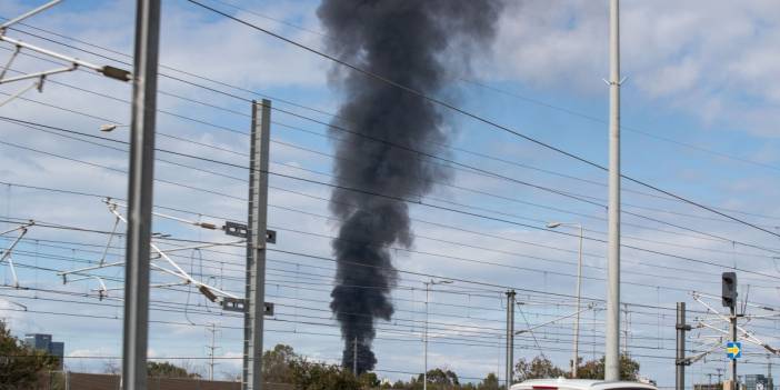 İran’da internet erişimi çöktü: Mossad’dan Farsça Telegram kanalı