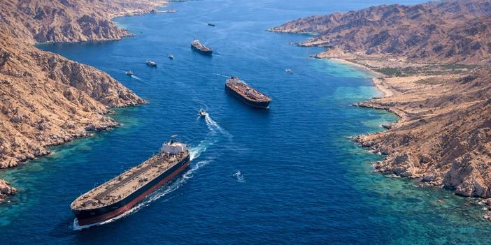 Hürmüz Boğazı'ndan geçişe yüzde 95 zam: Sigortalar çekildi fiyatlar tırmanıyor