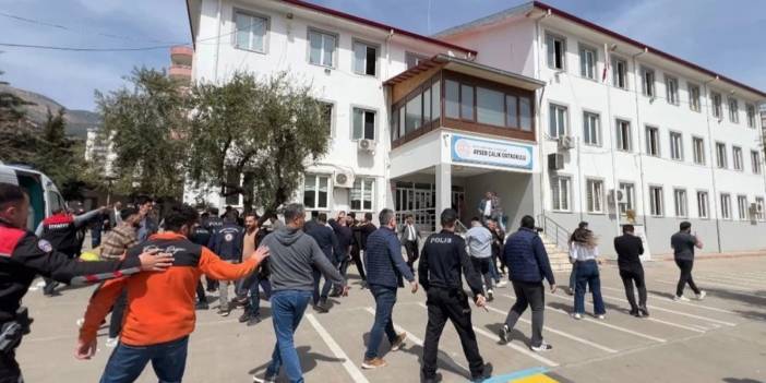 Kahramanmaraş'ta okul saldırında can kaybı 10'a yükseldi