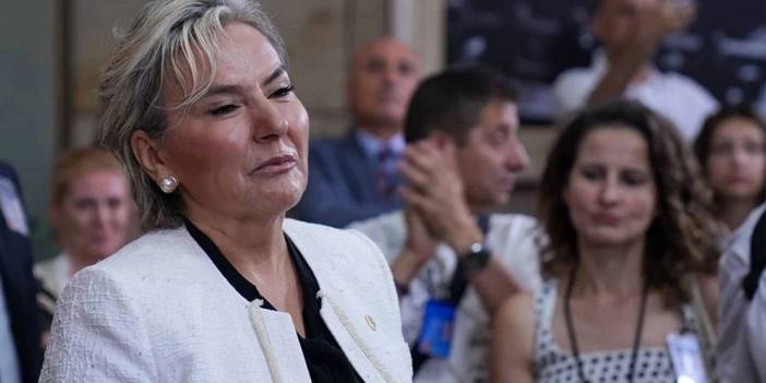CHP'den istifa eden Nimet Özdemir AK Parti grup toplantısında görüntülendi
