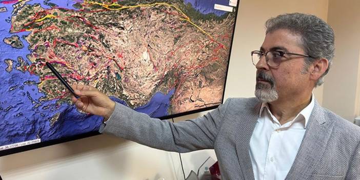 Marmara’daki sarsıntılar deprem habercisi mi? Uzman isimden “deprem fırtınası” açıklaması