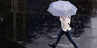 Meteoroloji uyardı: Sıcaklıklar yükseliyor, sağanak yağış bekleniyor