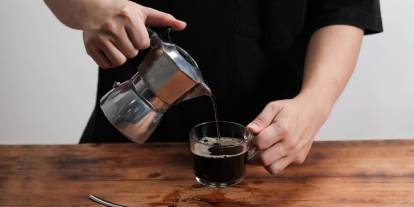 Kahve gerçekten yağ yakıyor mu? Kafeinin metabolizma üzerindeki etkisi