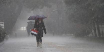 Meteoroloji'den saatli uyarı: Birçok ilde kuvvetli yağış bekleniyor