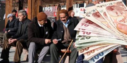 İBB'den büyük jest: Emekliler ve 65 yaş üstüne için spor tesisleri sadece 1 TL oldu!