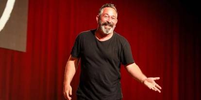 Cem Yılmaz’dan yılbaşı sürprizi! CMXXIV gösterisi izleyiciyle buluşacak