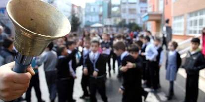 2025 karne günü saat kaçta? Okullar ne zaman kapanıyor? İşte yaz tatili takvimi
