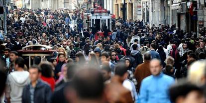 Türkiye’de faal dernek sayısı 100 bini aştı: Kıtlama şekerle çay içmeyi sevenler derneği bile var