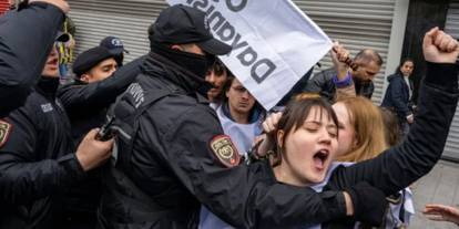 1 Mayıs Taksim çağrısı sonrası 17 kişi için tutuklama talebi