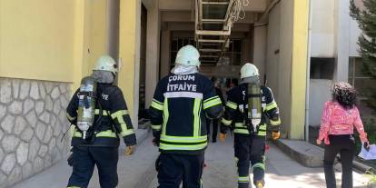 Un fabrikasında patlama: 8 kişi yaralandı