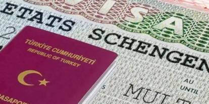 AP’den Türklerin Schengen vizesi sorununa çağrı: Bu alana ayrılan kaynaklar artırılmalıdır