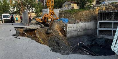 Sarıyer’in ardından Gaziosmanpaşa’da da yol çöktü