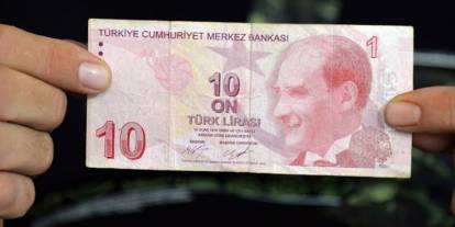 Yüzde 50 indirim yaptı: Uzak mahallelerden bile geldiler