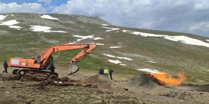 Sivas'ta doğal gaz boru hattında yangın