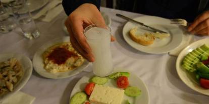 Bir rakı grubuna zam geldi