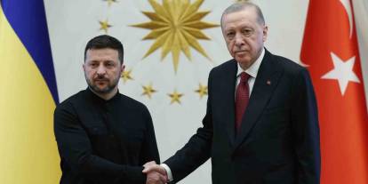 Zelenskiy Türkiye'den ayrıldı: "Rusya barış için ciddi değil"
