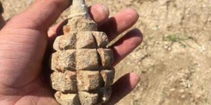 Tarlada 104 yıllık patlamamış el bombası bulundu