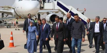 Gelecek Partisi lideri Davutoğlu'ndan Kerkük ziyareti