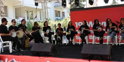 Eskişehir'de 19 Mayıs coşkusu sokak şenliğiyle taçlandı