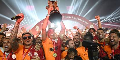 Galatasaray’da ayrılık krizi: O yıldız oyuncu da gidecek