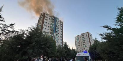 Diyarbakır’da 13 katlı apartmanda yangın: Anne ve 3 çocuğu hayatını kaybetti