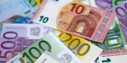 Euro rekor kırdı! Güne bakın hangi seviyeden başladı