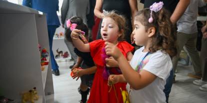 Bornova’da Oyuncak Kütüphanesi açıldı