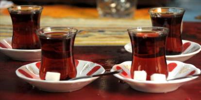 Çay tiryakilerine kötü haber: Yüzde 15 zam geldi!