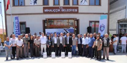 Eskişehir Belediyesi'nden kiraz üreticisine can suyu