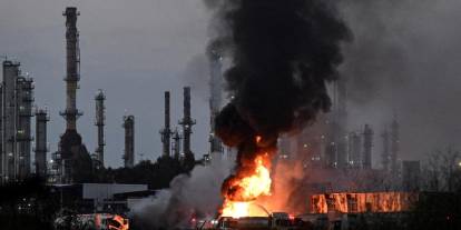 İran’dan gelen füze yağmurunda ağır hasar almıştı: İsrail Hayfa petrol rafinerisini kapattı