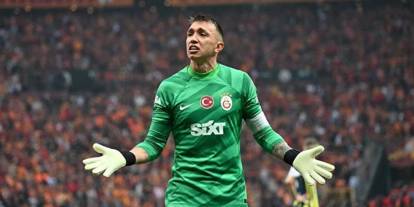 Muslera'nın yeni adresi belli oldu