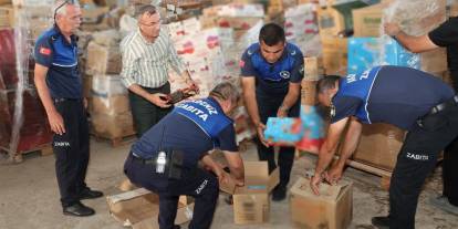 3 bin 500 koli tarihi geçmiş çikolata, gofret ve şekerleme ele geçirildi! Tam 5 kamyon malzeme imha edildi