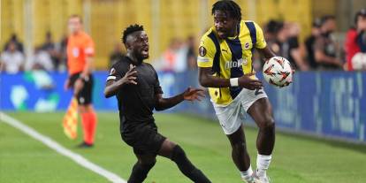 Fenerbahçeli futbolcu hayatının şokunu yaşadı: Kız arkadaşı evinde hırsızlık yaptı iddiası