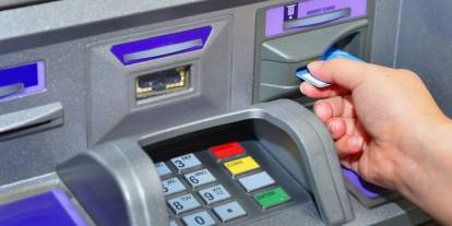ATM limitleri değişiyor! İlk adımı o banka attı: Nakit çekim limitini 50 bin TL'ye çıkardı