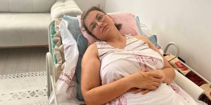 Adana’da korkunç iddia! Yeni evli Dilek öğretmen dehşeti yaşadı: Eşi tarafından balkondan atılan kadın felç kaldı