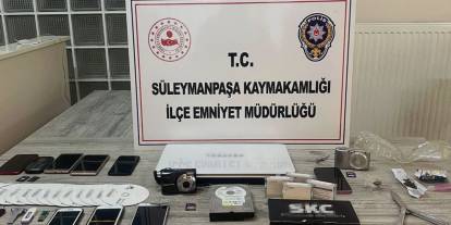 Tuzak kurup kayıt aldılar: Şantaj çetesi suçüstü yakalandı