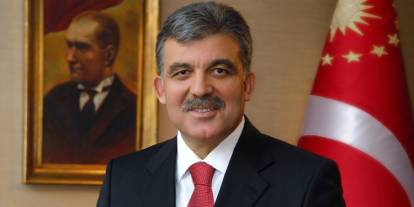 Abdullah Gül'den sahte videolara karşı uyarı: "Savcılık ve siber suçlara başvurduk"