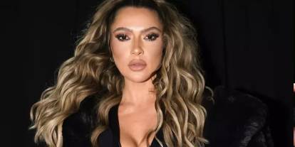 Hadise saçlarını siyaha boyattı! Yeni imajını gören şaştı kaldı