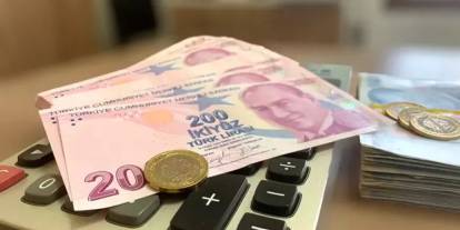 Ödemeler başladı: Temmuz ayı yaşlı ve engelli aylıkları hesaplara yatırılıyor