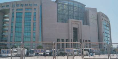 Barolar Birliği’nden açıklama: Temsil hakkına gölge düşüyor