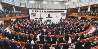 CHP'li 61 vekilin dokunulmazlığıyla ilgili tezkere Meclis'te
