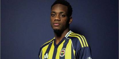 Fenerbahçe'den Jhon Duran için "Duran Emmi" paylaşımı