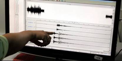 Saatte 4, günde 100 deprem kaydedildi! Uzmanlar uyarıyor: Marmara'da tehlike büyüyor