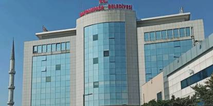 Bayrampaşa Belediye Meclisi'nde CHP'li 2 üye istifa etti