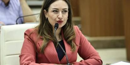 Büşra Özdemir, Antalya Büyükşehir başkan vekili oldu