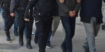 İstanbul’da yüksek sesli müzik dinleyen grup polise saldırdı: 10 kişi gözaltına alındı