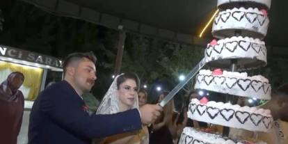 Şanlıurfa’da düğün pastası 60 kişiyi hastanelik etti