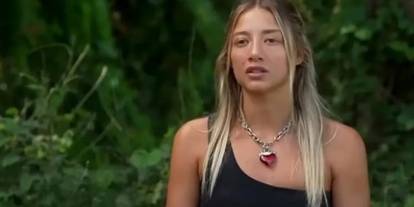 Survivor yarışmacısı Aleyna Kalaycıoğlu klip çekiminde rahatsızlandı! Apar topar hastaneye kaldırıldı
