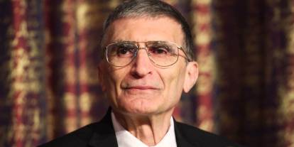 Nobel’li bilim insanı Aziz Sancar KKTC vatandaşı oldu