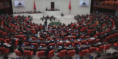 Öcalan için ev hapsi tartışması: 48 vekil umut hakkını gündeme aldı